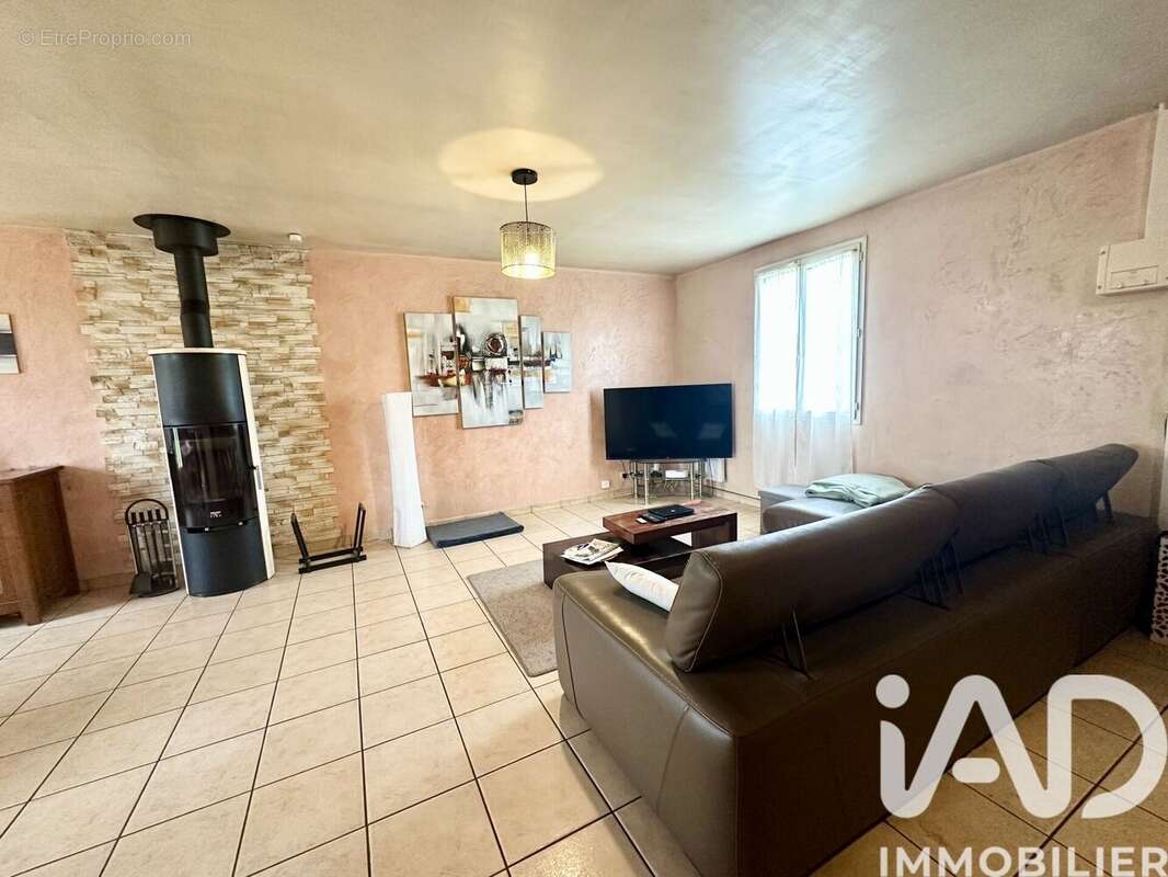 Photo 3 - Maison à LONGPONT-SUR-ORGE