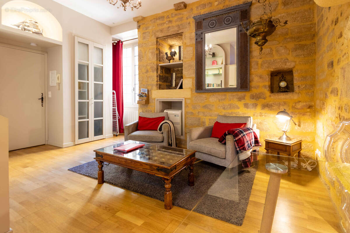 Appartement à SARLAT-LA-CANEDA