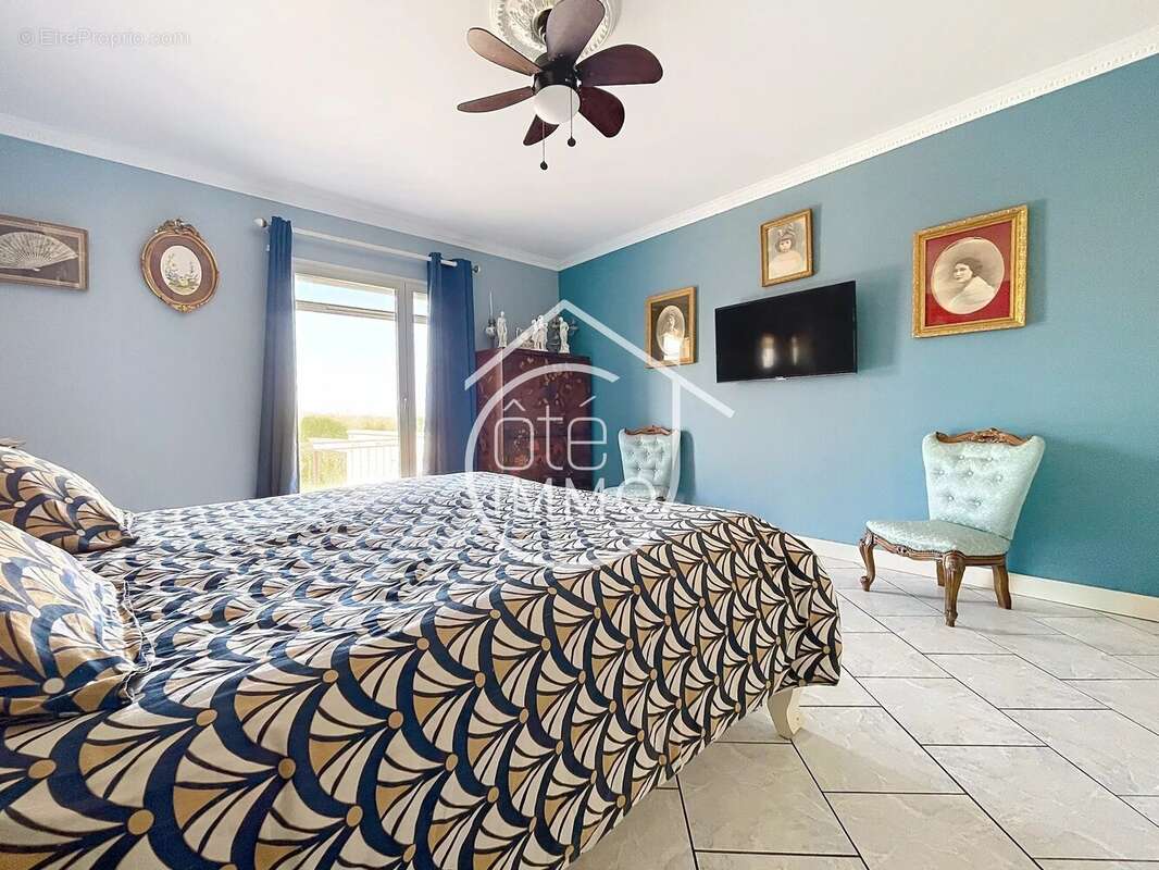 Maison à MONTPEYROUX