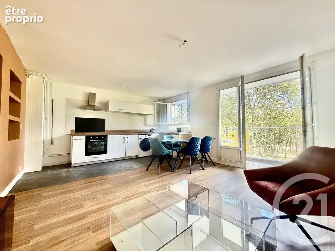 Appartement à CLICHY