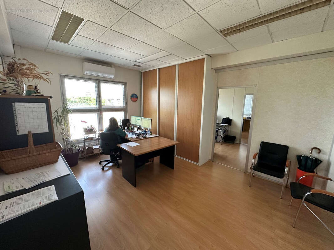 Commerce à VILLIERS-SUR-MARNE