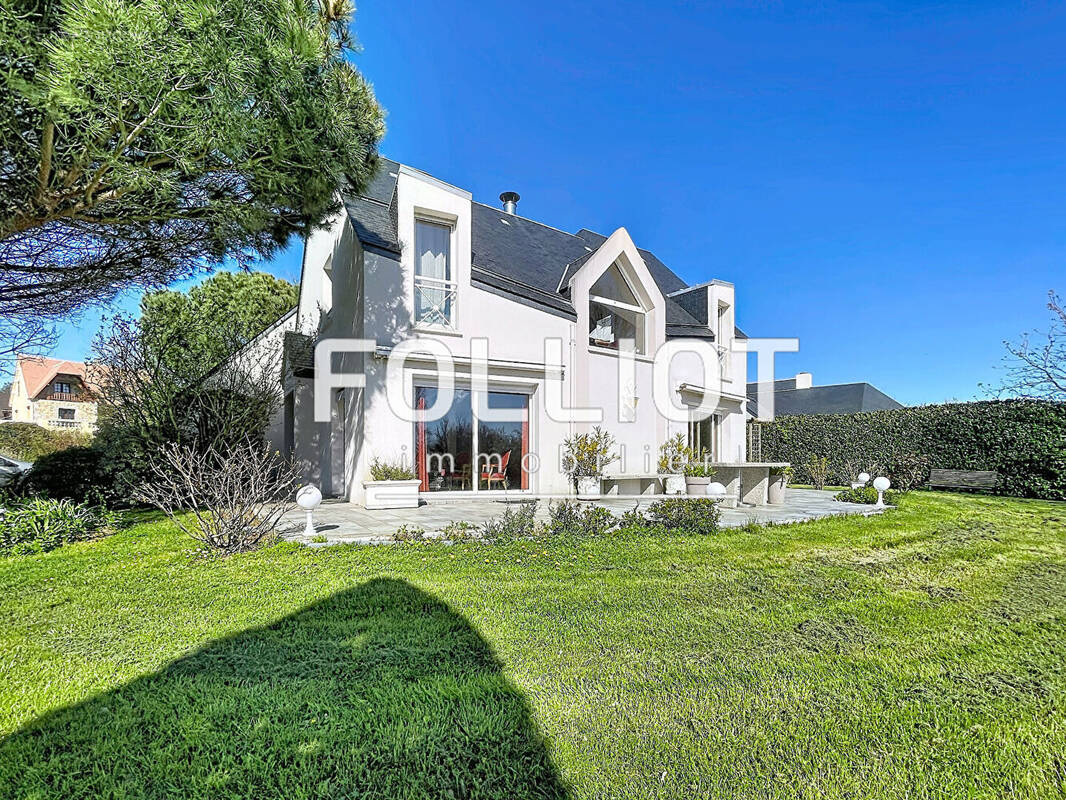 Maison à SAINT-PAIR-SUR-MER