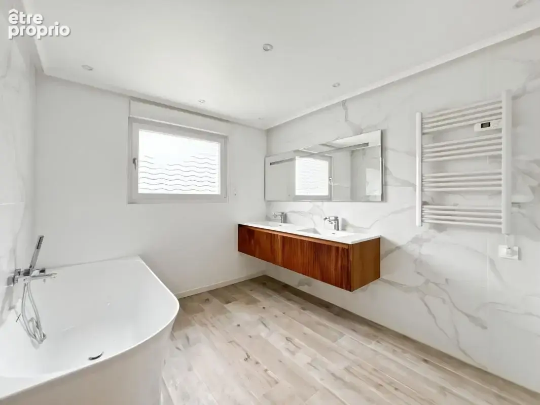 Boulogne sur Mer - Maison À Vendre dans un secteur calme et recherché !! - photo 7