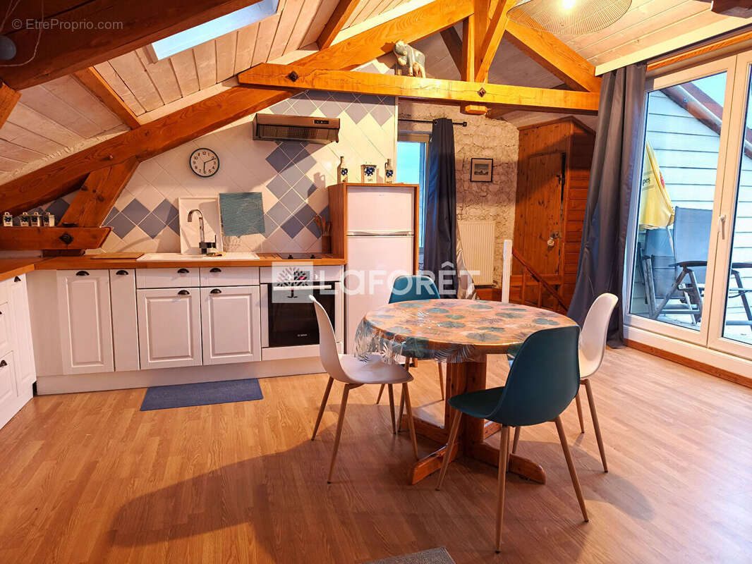 Maison à ALLEYRAC