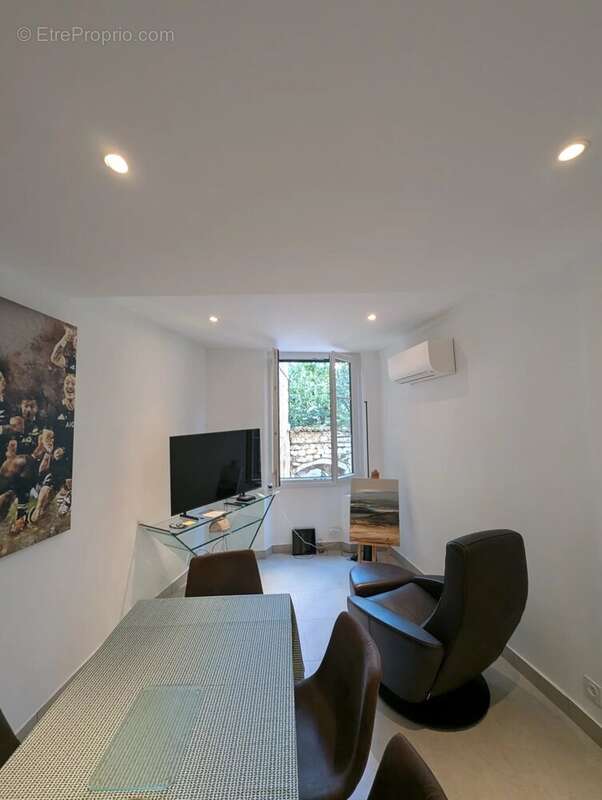 Appartement à VENCE