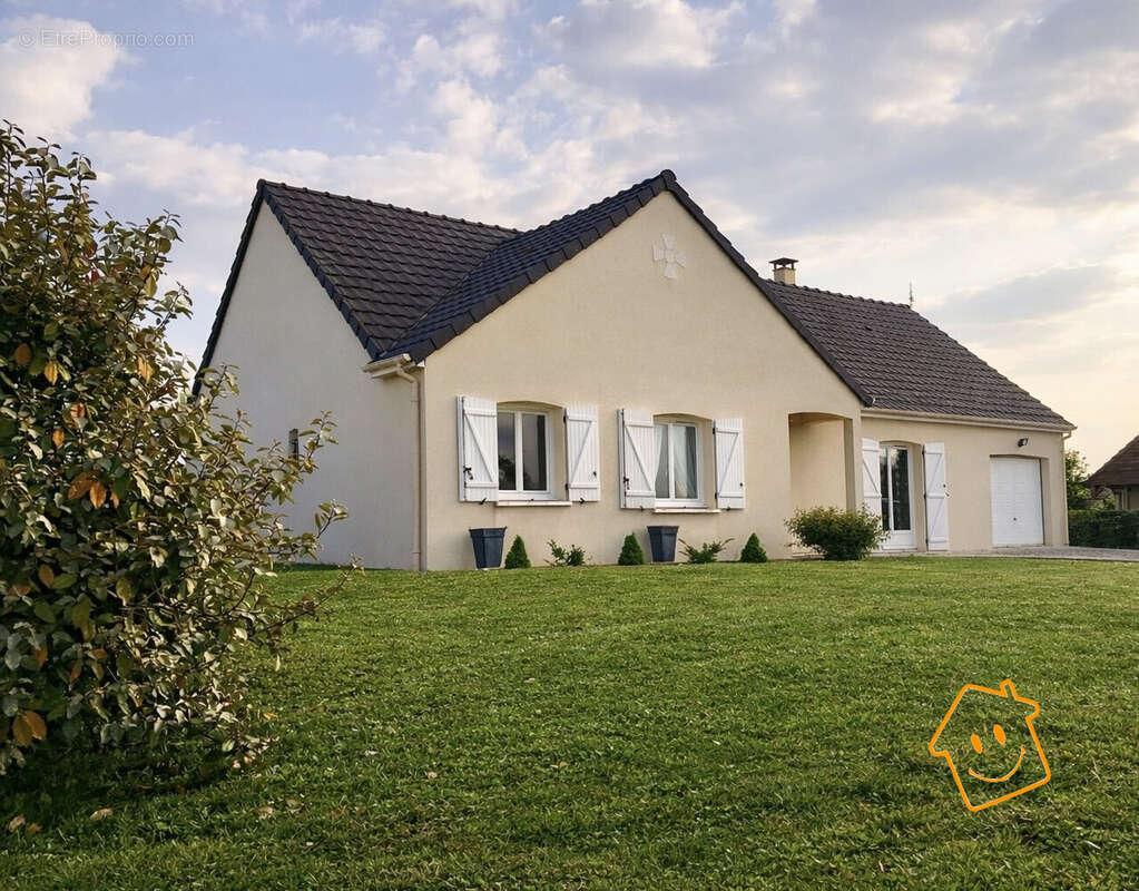 Maison à BERRY-BOUY