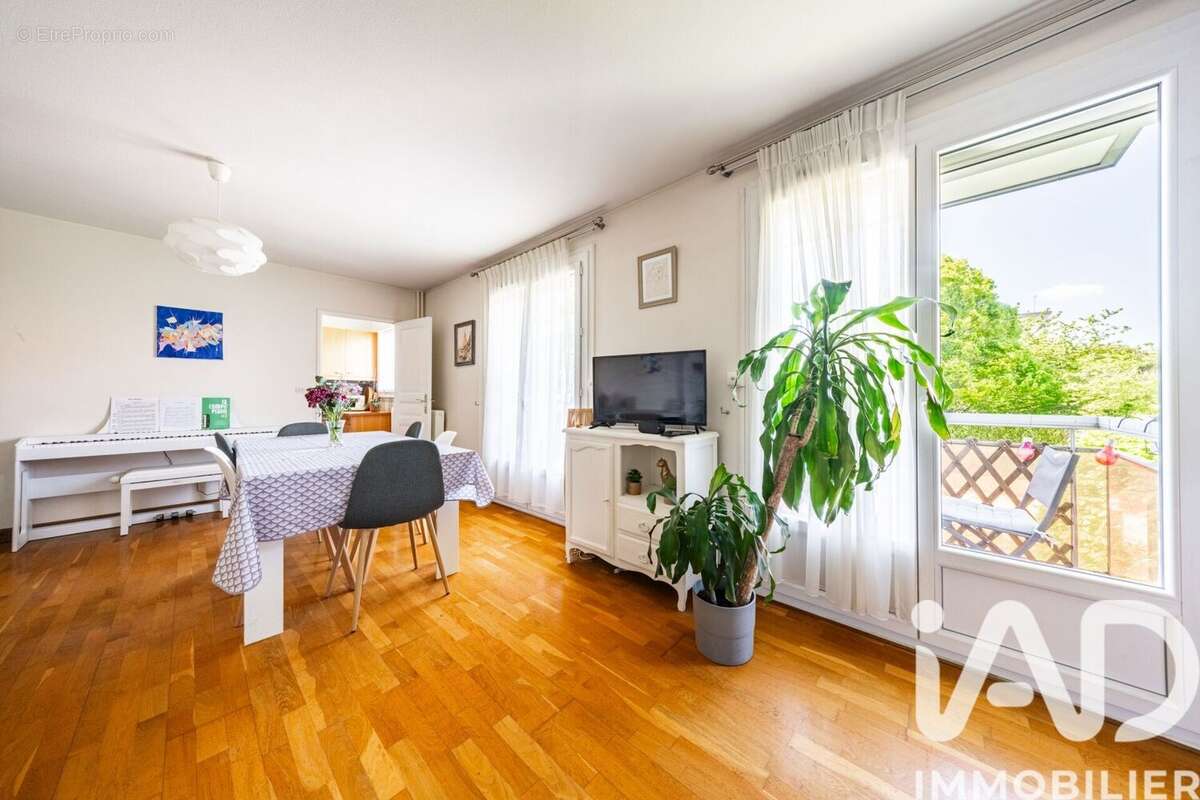 Photo 9 - Appartement à FONTAINE-LES-DIJON