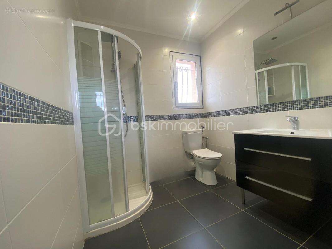 Maison à SAINT-GILLES