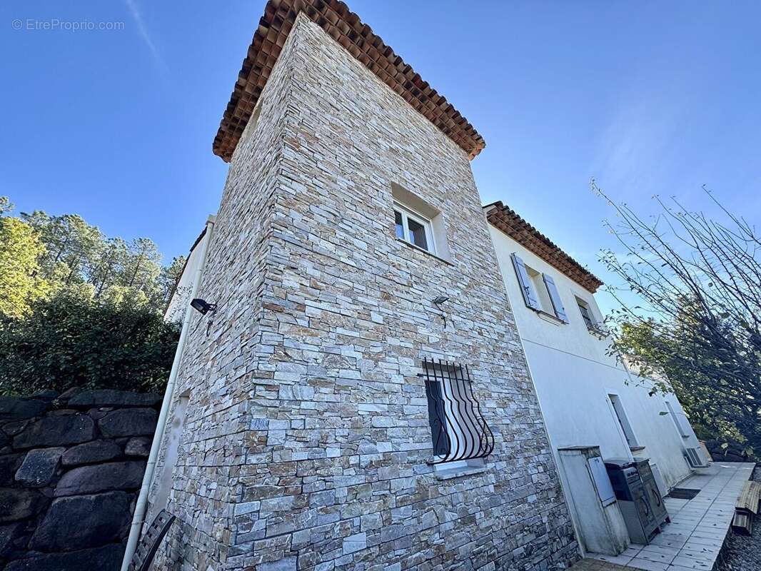 Maison à VIDAUBAN