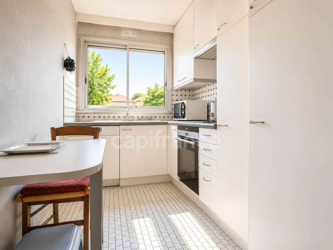 Appartement à vendre 3 pièces ROYAN (17) - Terrasse - photo 8
