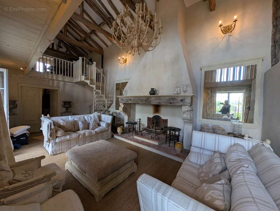Maison à ESTAMPES