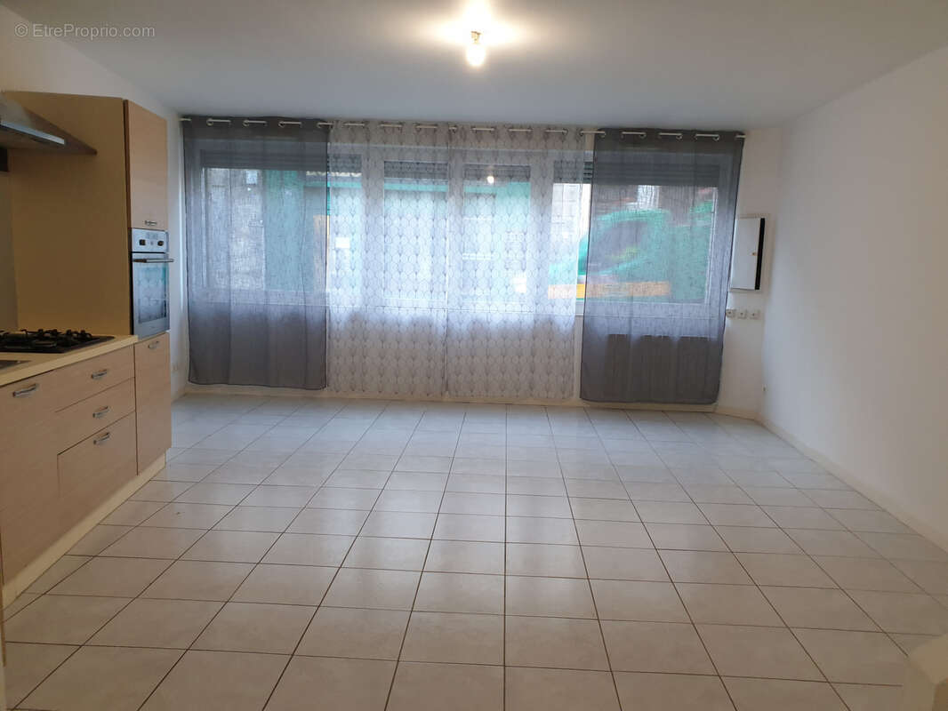 Appartement à MIRAMBEAU