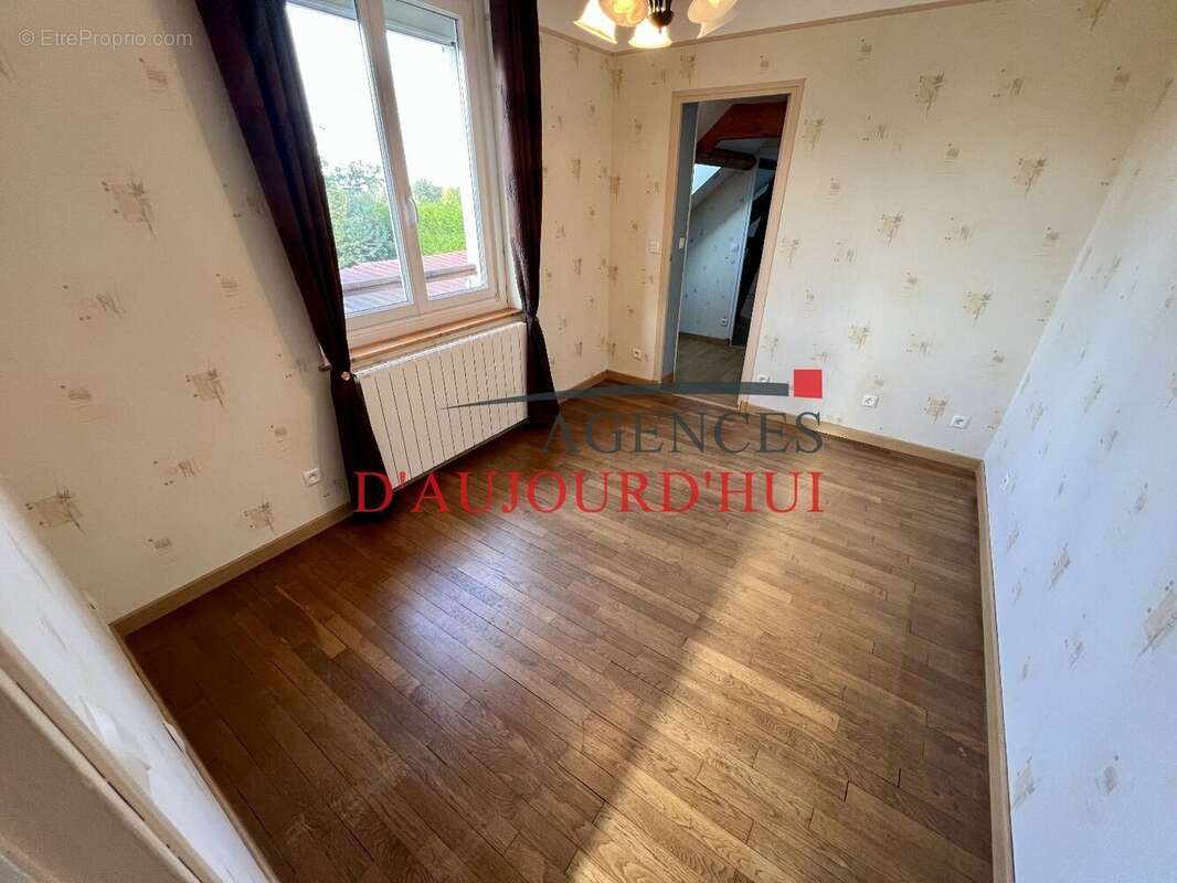 Maison à VILLERS-BOCAGE