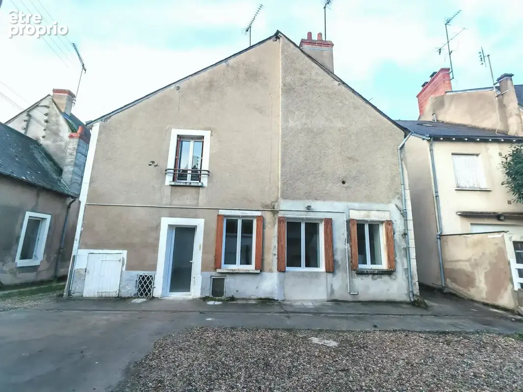 Appartement 211 m² à vendre à Issoudun (36100) - photo 4