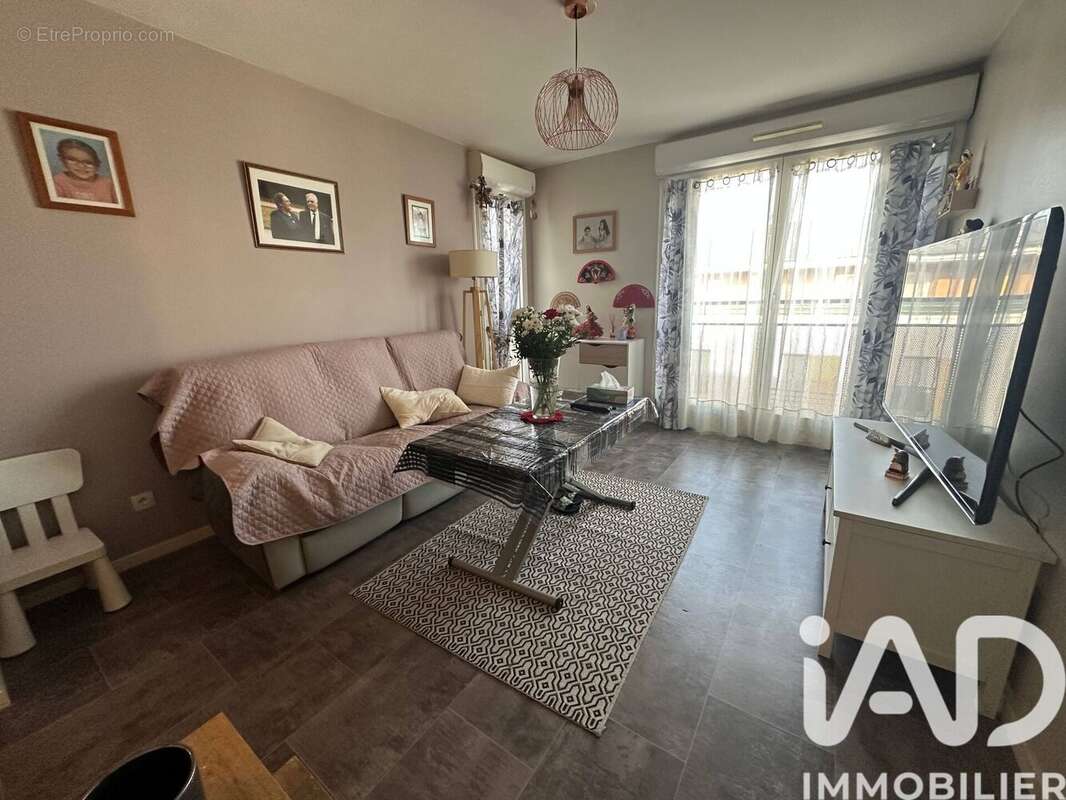 Photo 2 - Appartement à LIEUSAINT
