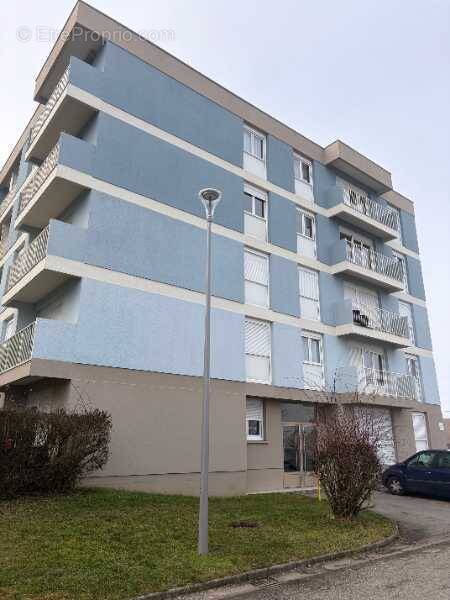 Appartement à CRAVANCHE