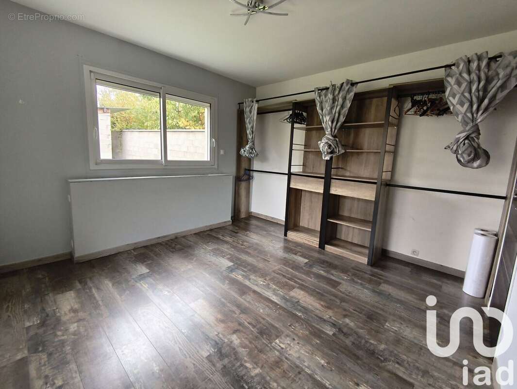 Photo 8 - Maison à SAINT-GERMAIN-LES-ARPAJON