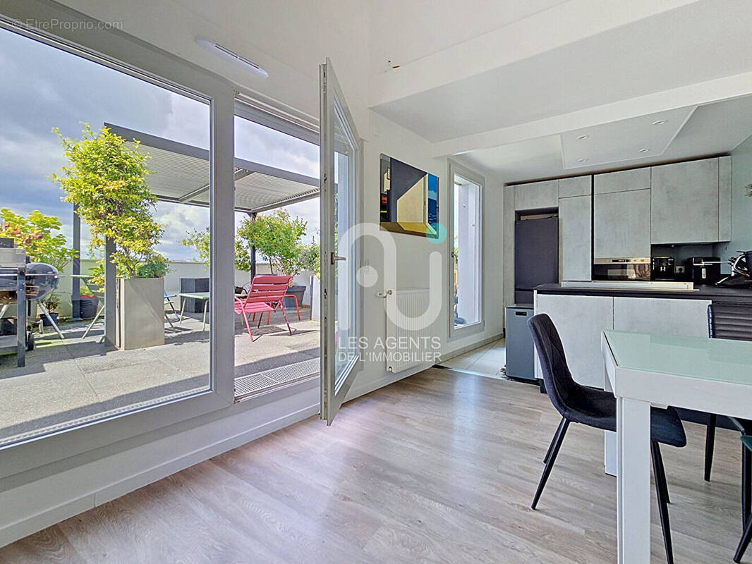 Appartement à ASNIERES-SUR-SEINE