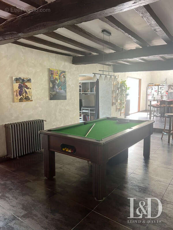 Maison à SALLES-MONGISCARD