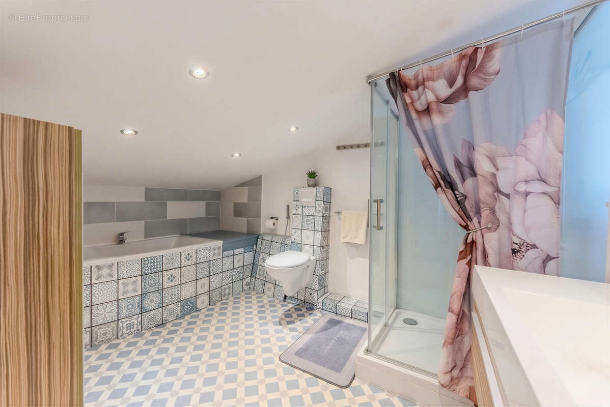 Appartement à GONDECOURT