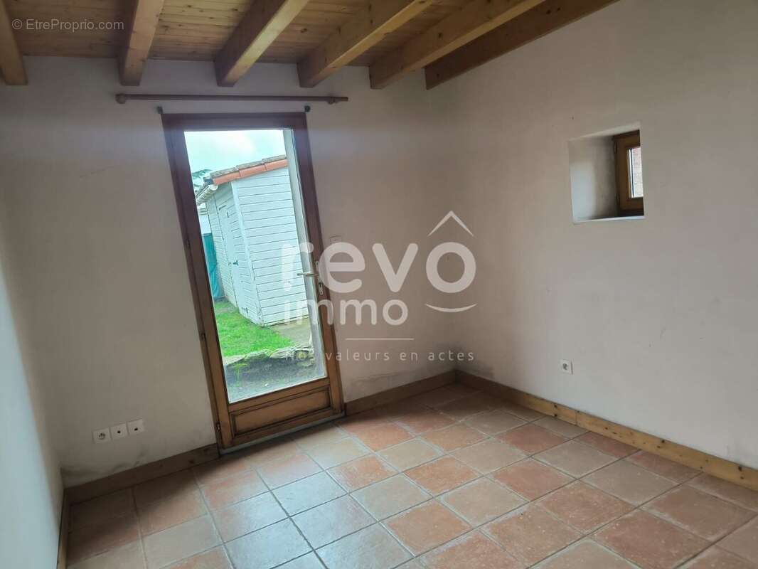 Maison à LA VARENNE