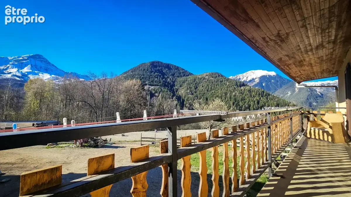 Maison sur bas du village d' Albiez le Jeune - photo 13