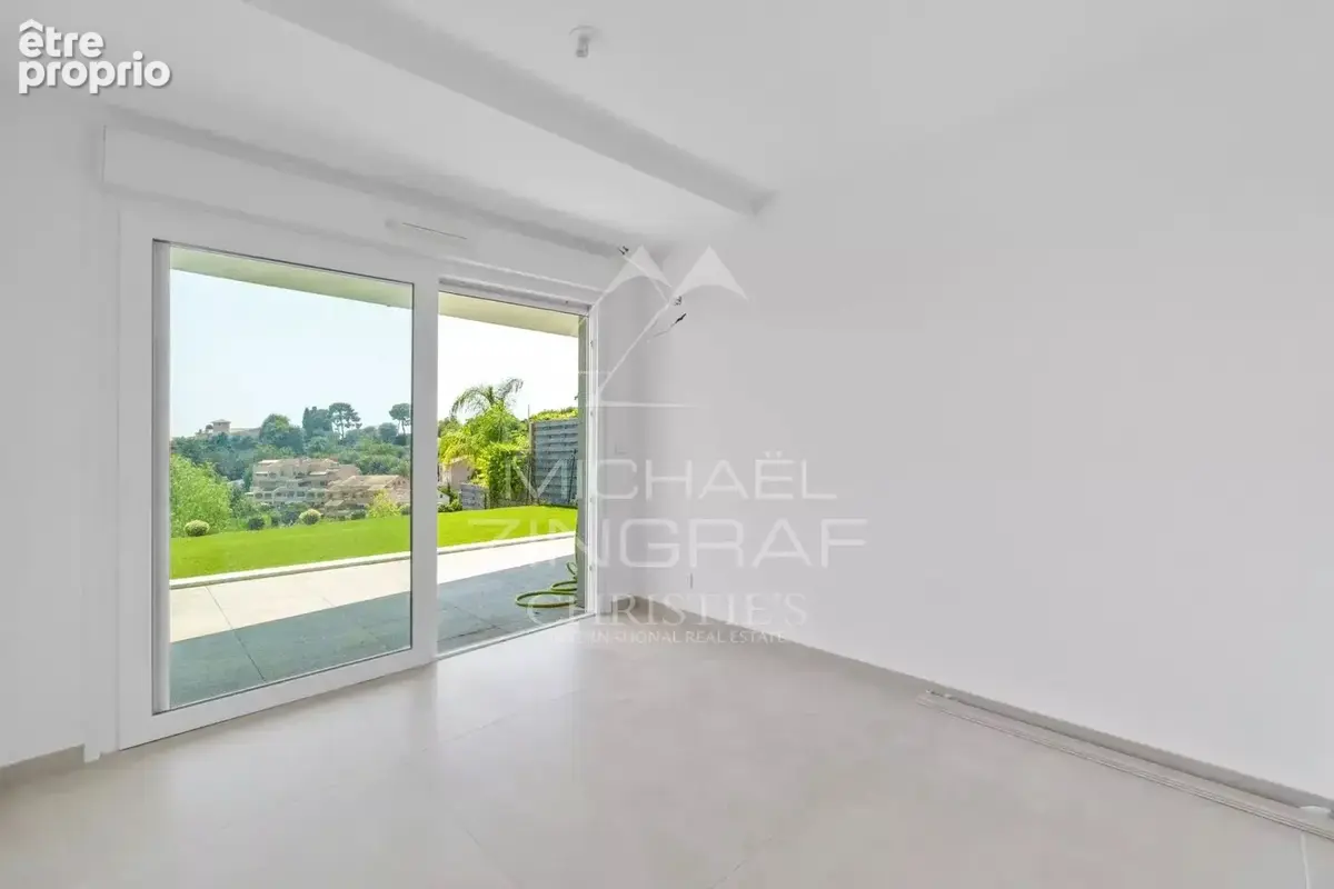 Roquebrune-Cap-Martin - Appartement avec jardin privatif de 130 m² - photo 7