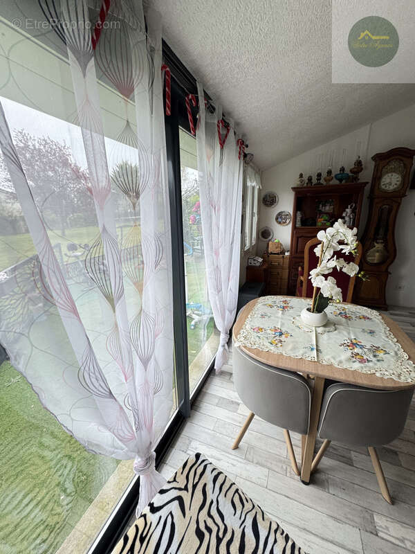 Maison à CHEROY
