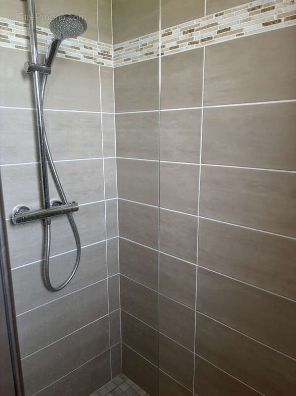 Maison à VICQ-EXEMPLET