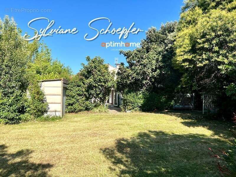 Maison à SAINT-PAUL-TROIS-CHATEAUX