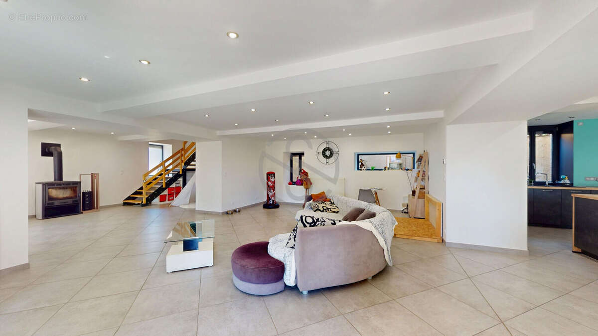 Maison à MARCILLOLES