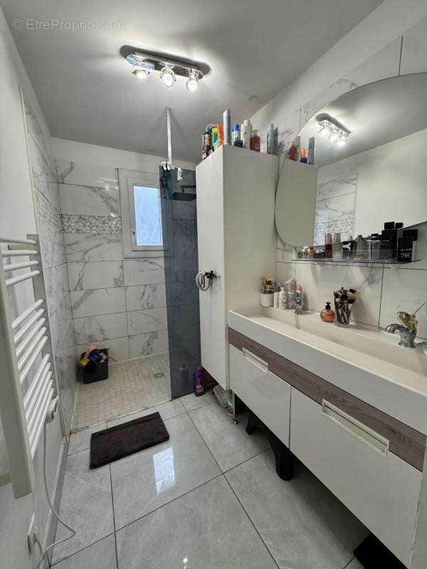 Maison à CHASSE-SUR-RHONE