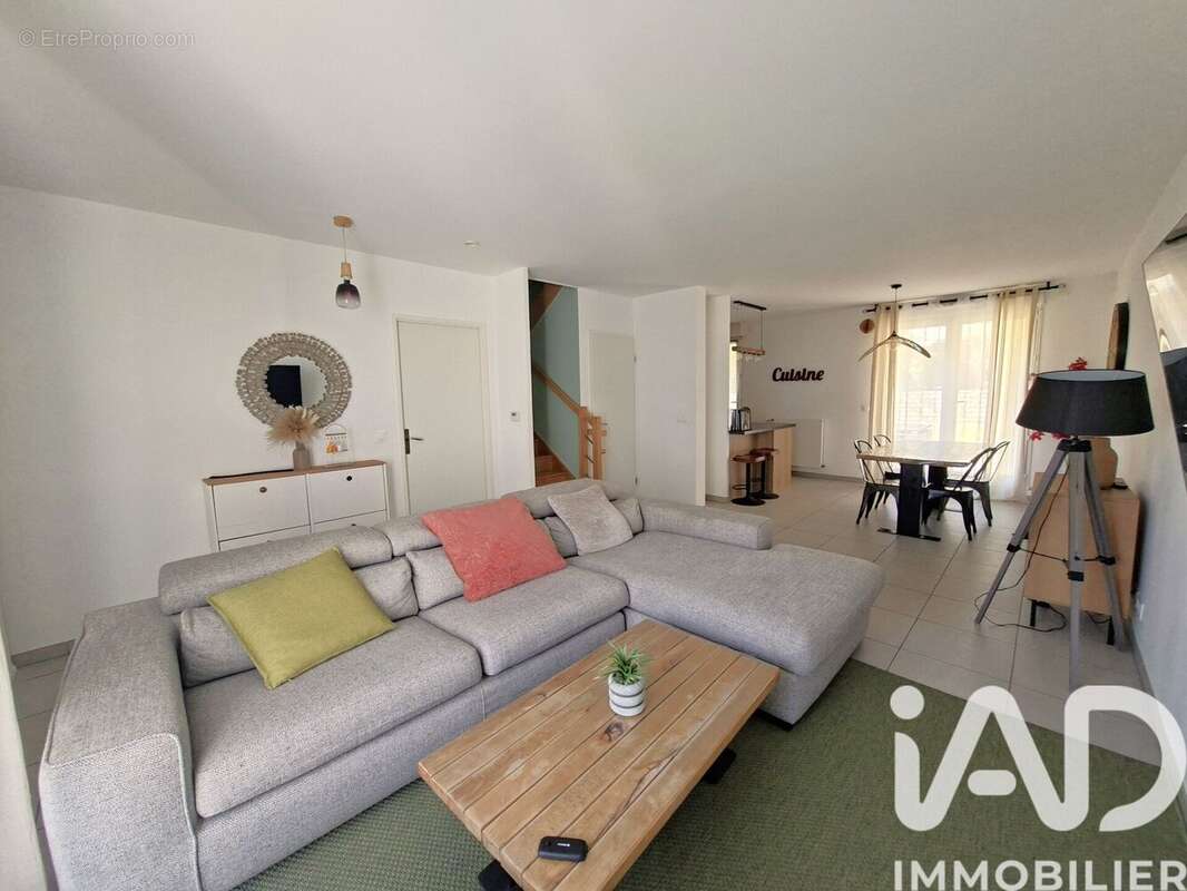 Photo 2 - Maison à LOUVRES