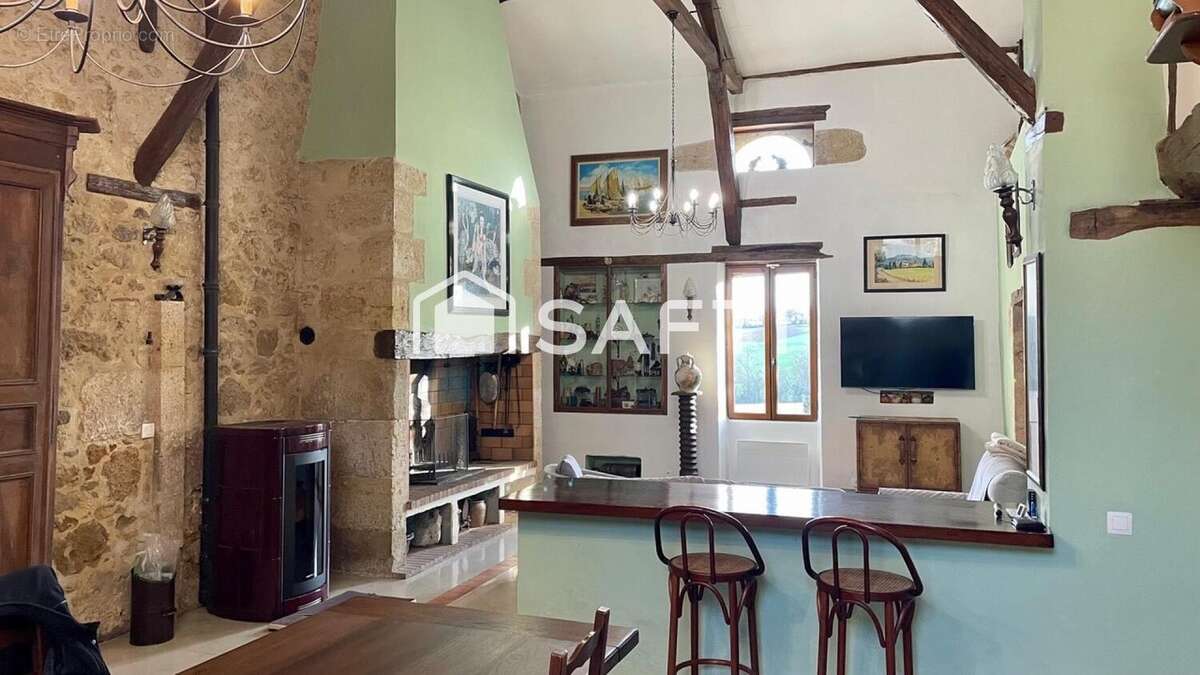 Maison 218 m² à Fieux  - photo 6