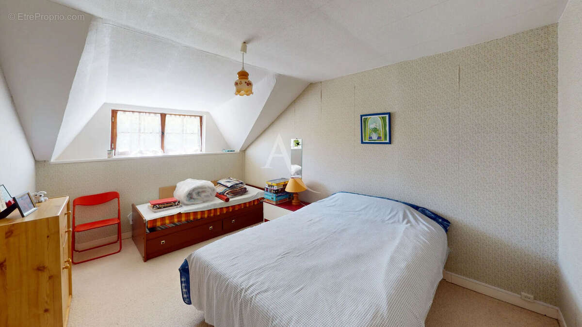 Maison à ECHOUBOULAINS