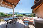 Appartement à VEYRIER-DU-LAC