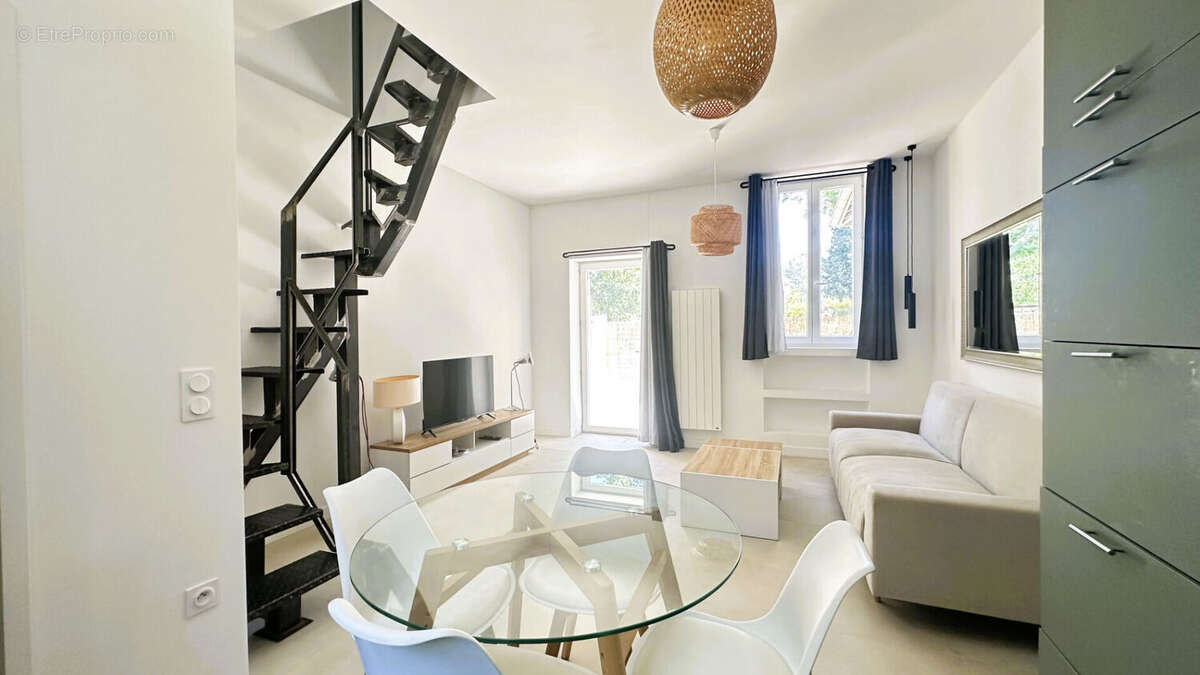 Appartement à AIX-EN-PROVENCE