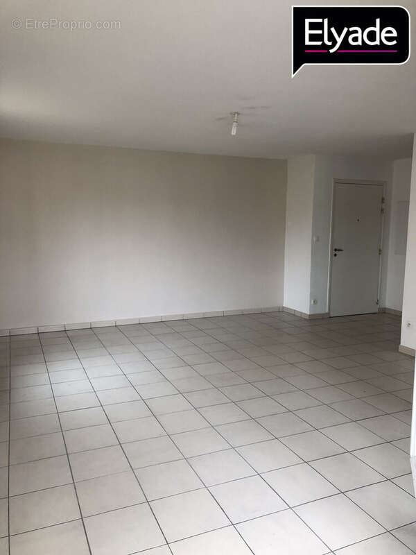 Appartement à MOULINS
