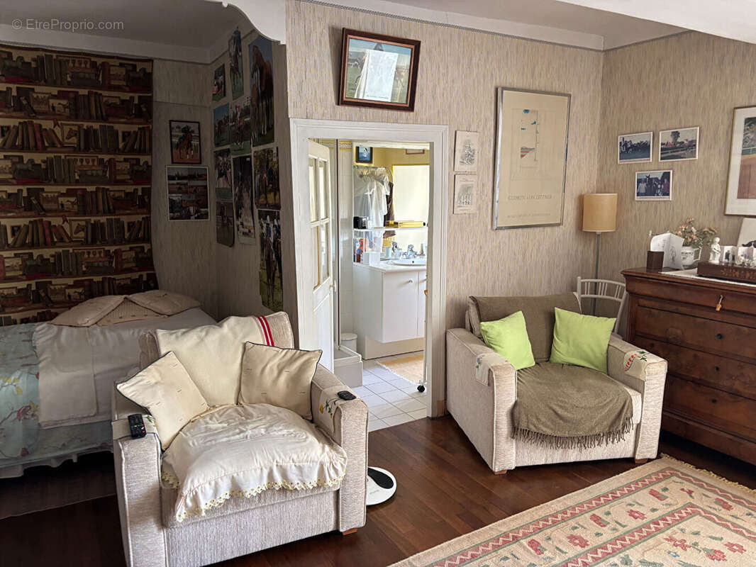 Maison à CHATEAU-GONTIER