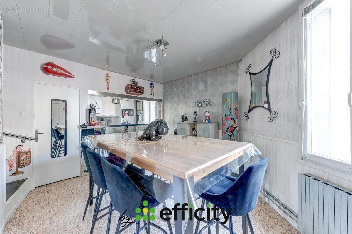 Maison à SAINT-PRIEST