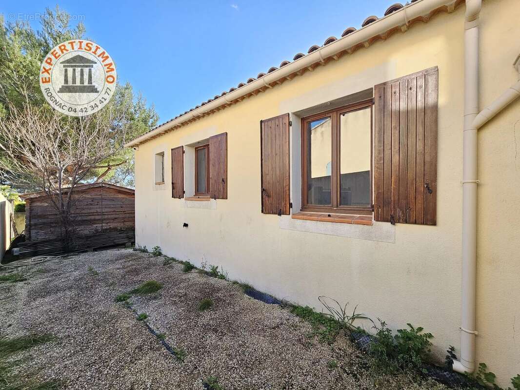 Maison à ROGNAC
