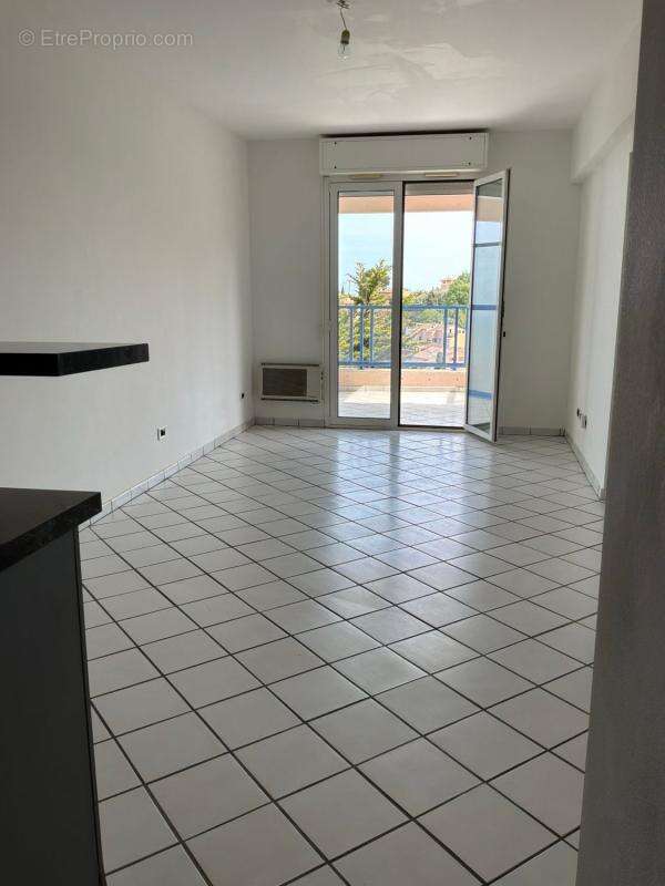 Appartement à ROQUEBRUNE-CAP-MARTIN