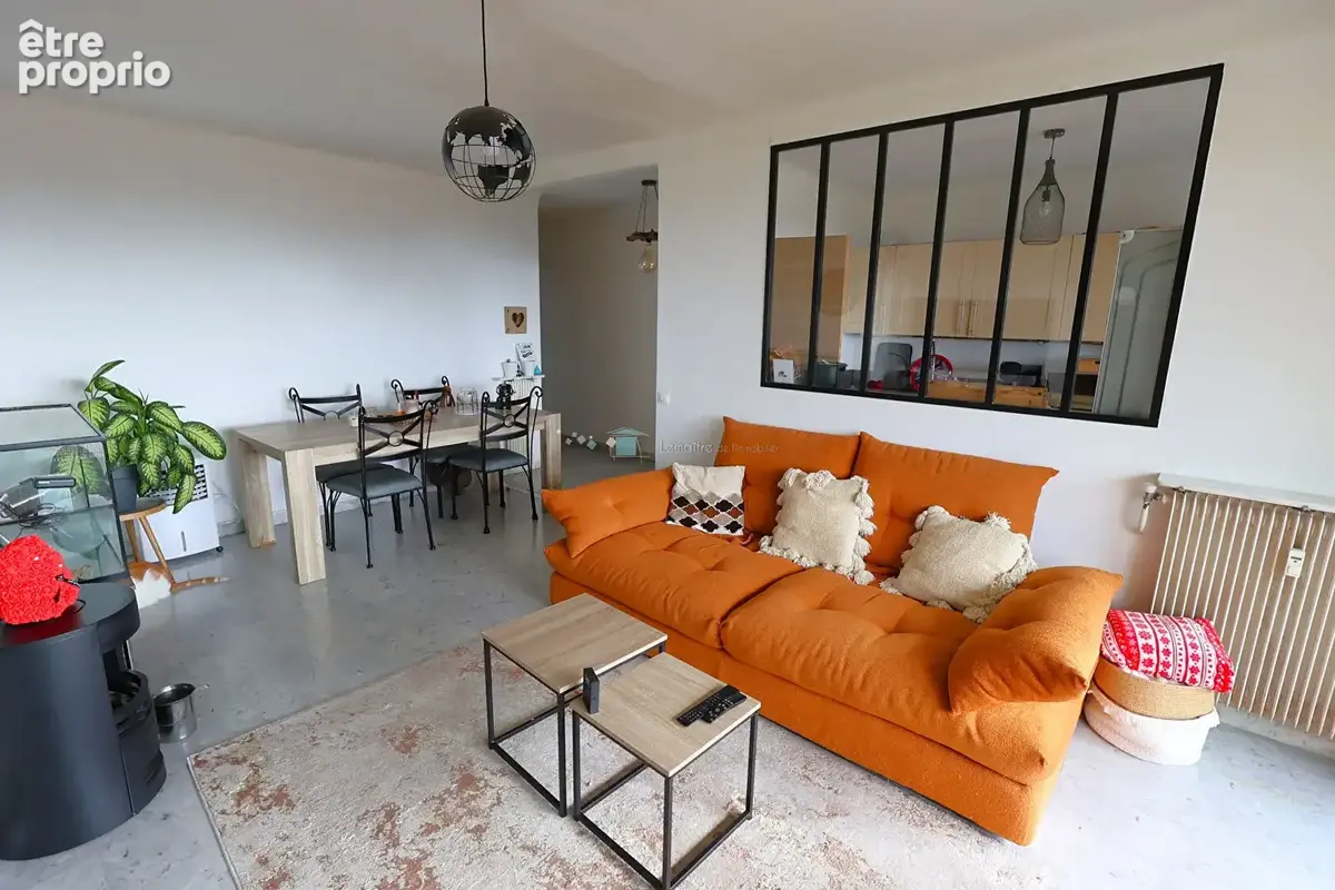 Photo Appartement à Grasse au prix de 222 000€