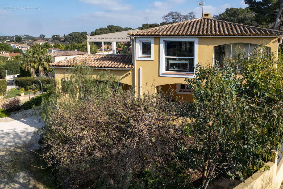 Maison à SIX-FOURS-LES-PLAGES