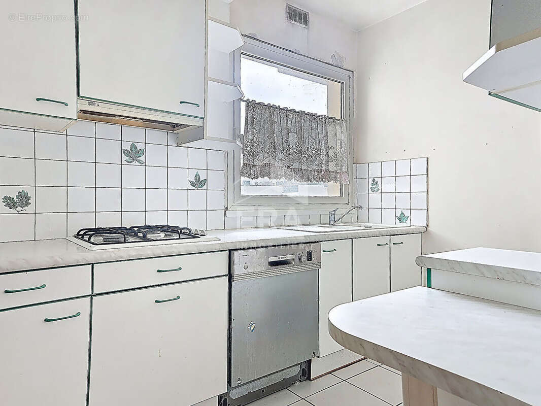 Appartement à PARIS-12E