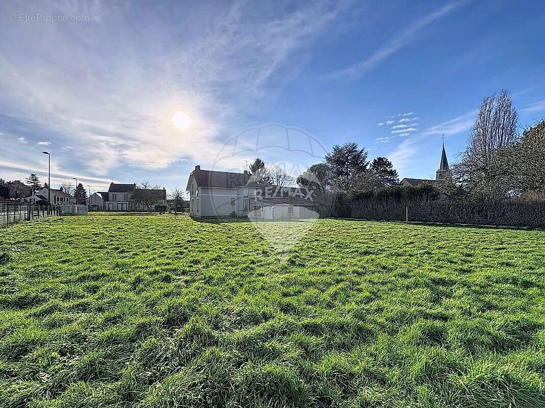 Terrain à FOUCHERES