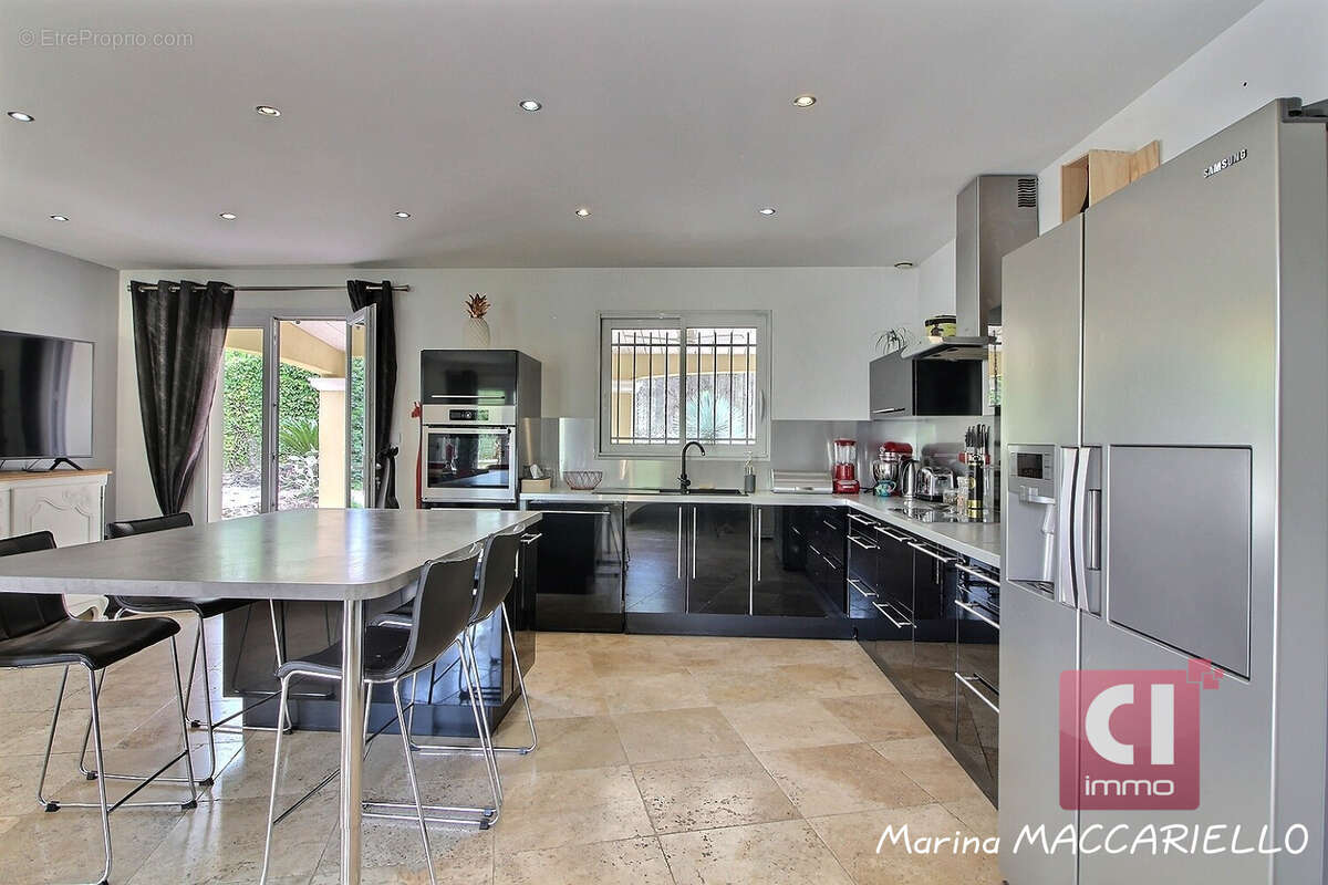 Maison à FORCALQUEIRET