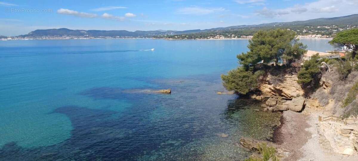 Appartement à SAINT-CYR-SUR-MER