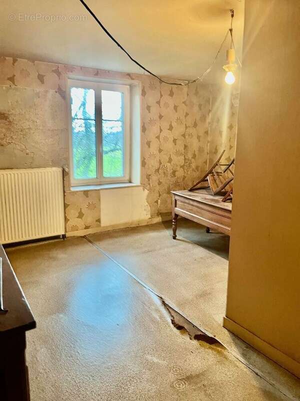 Maison à LUXEUIL-LES-BAINS