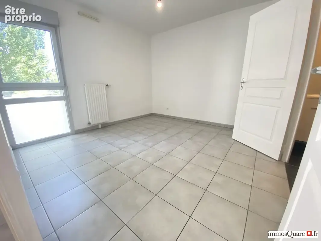 Appartement 60 m² à Bron  - photo 5